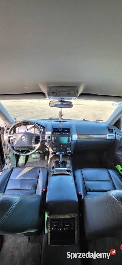 Mam na sprzedaż vw Touareg z niezawodnym komputer pokładowy Tarnobrzeg