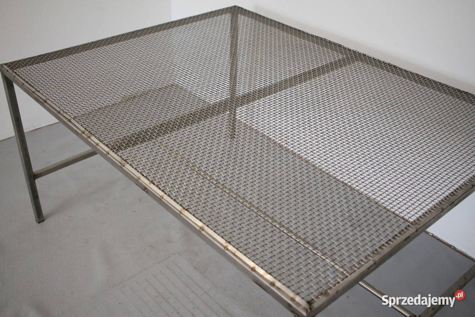 Stół masarski obróbczy z kratką Pszczyna