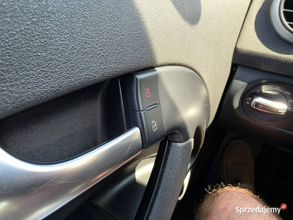 Audi A3 3drzwiowe 16 MPI 102 Daylight LED Xenon benzyna A3 Motoryzacja pomorskie