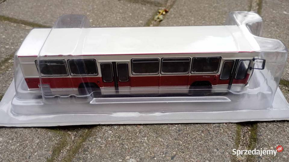 JELCZ BERLIET PR 100 kultowe autobusy auta PRL mazowieckie