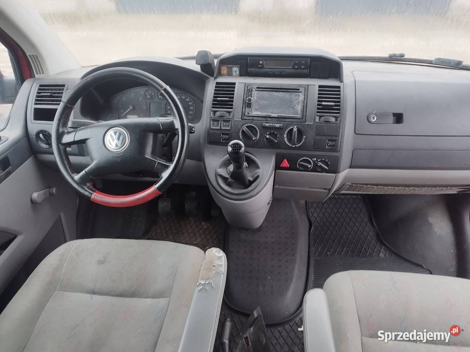 Volkswagen Transporter 4x4 25 9 osobowy Rok produkcji 2004