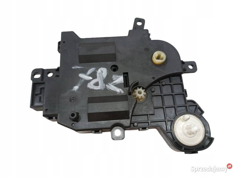 SILNICZEK NAGRZEWNICY 0638009013 Toyota Prius IV osobowe