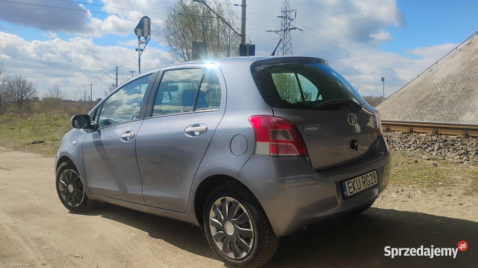 Sprzedam Toyotę yaris Kutno sprzedam