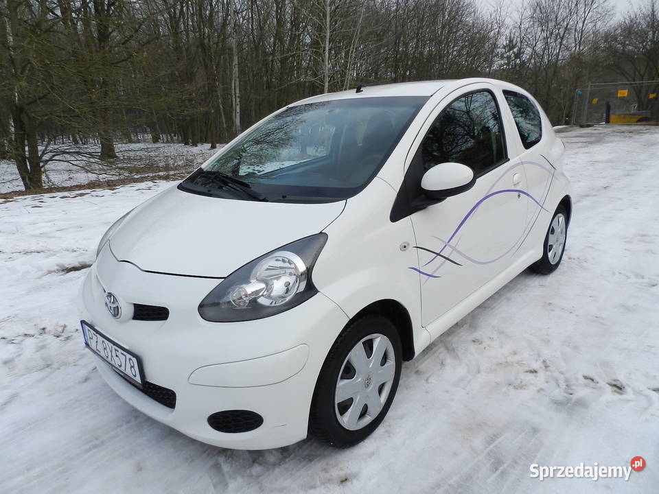 Toyota Aygo I mała tania niezawodna BEZ RDZY wielkopolskie Puszczykowo