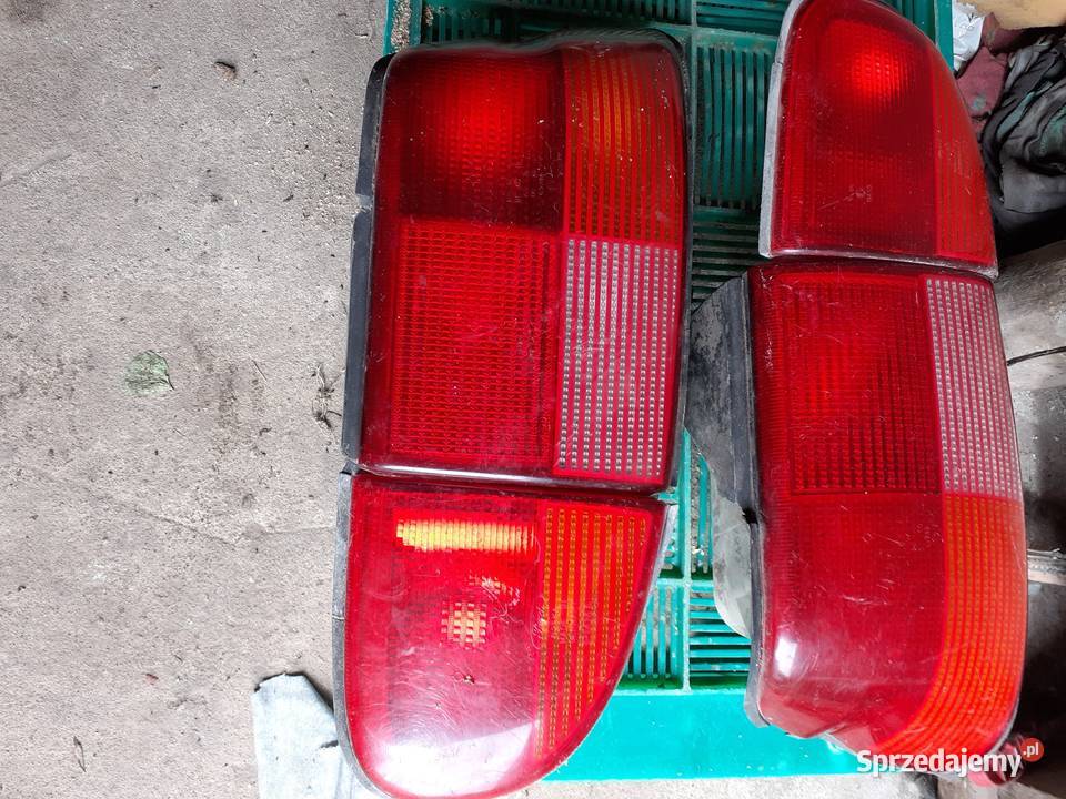 Lampy Ford Escort Trzebnica sprzedam