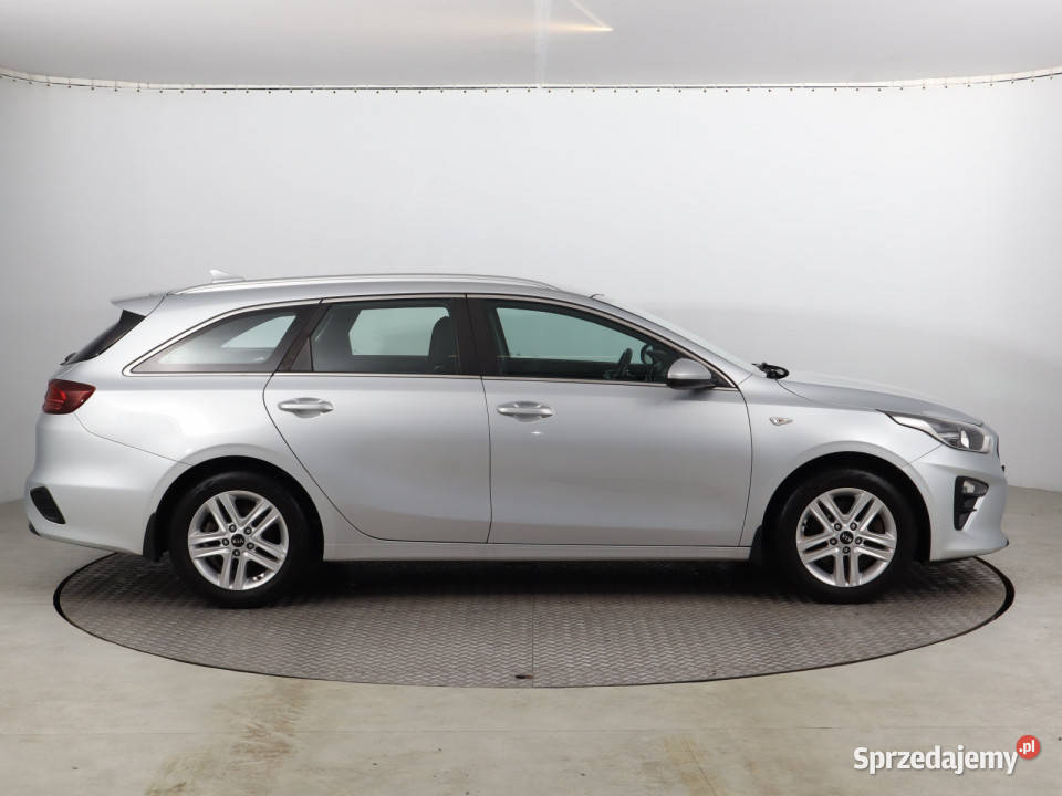 Kia Ceed 16 CRDi MHEV ABS Bielany Wrocławskie