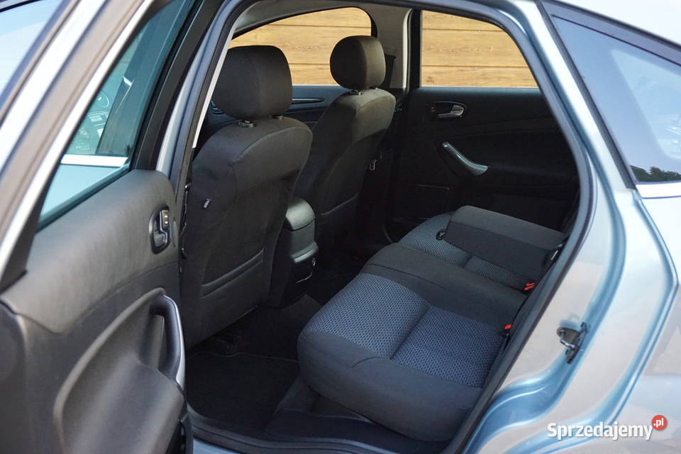 FORD MONDEO MK4 GHIA SEDAN 20 BENZYNA LPG 146 komputer pokładowy Sosnowiec