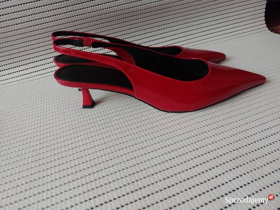 42 ASOS Czerwone niskie czółenka z odkrytą piętą małopolskie Kraków