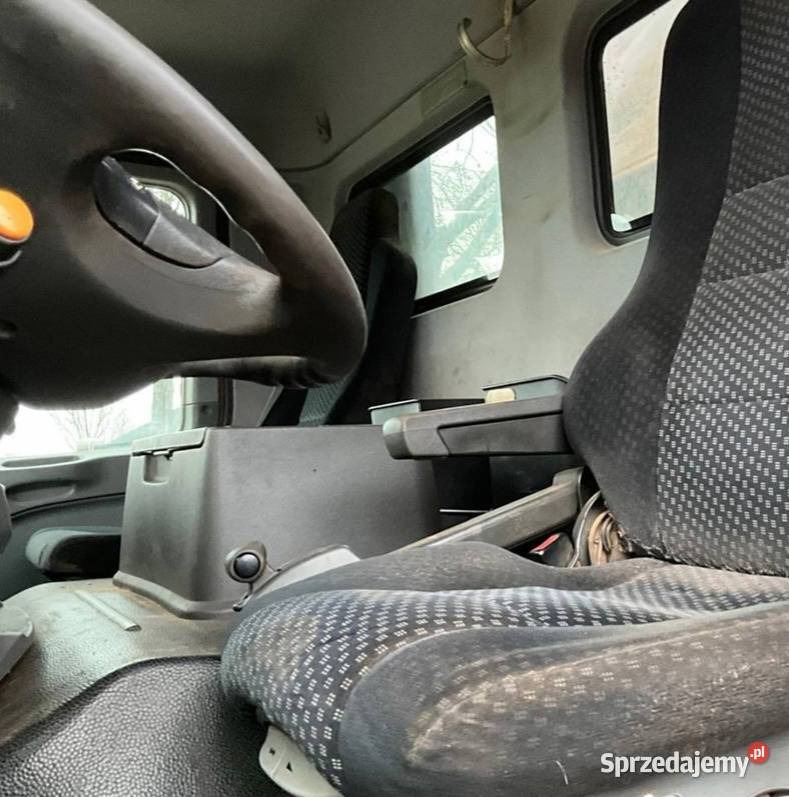 5 osiowa wywrotka 10x8 Mercedes Actros Warszawa