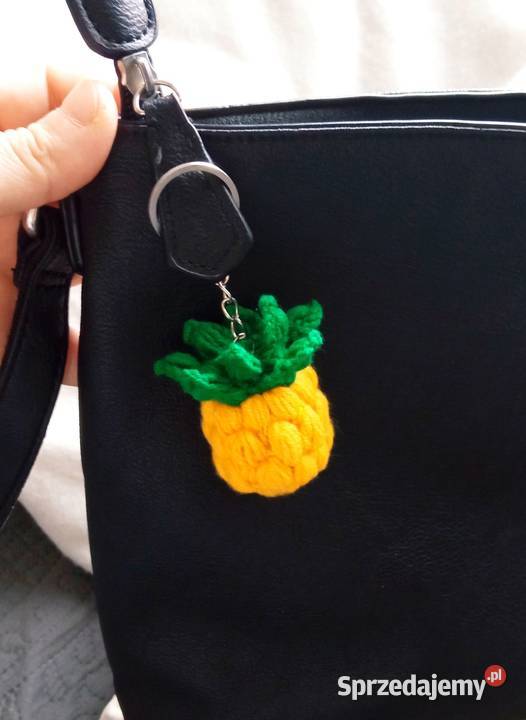 Ananas wykonany na szydełku brelok sprzedam