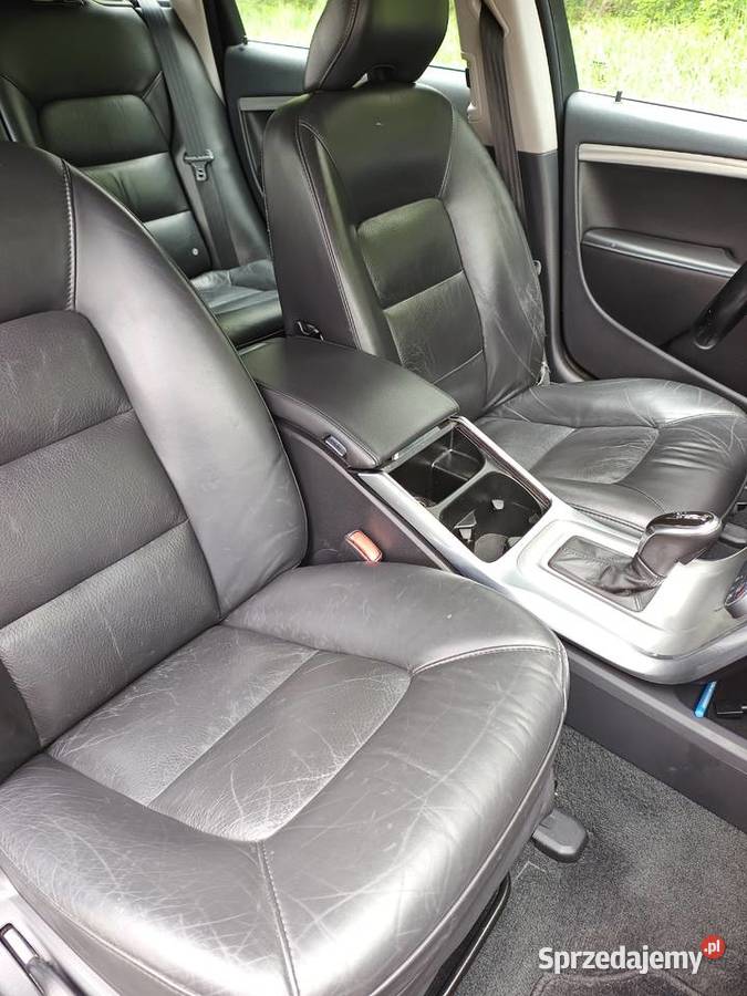 Volvo V70 Momentum 2013 D4 20 diesel 163 5 Toruń