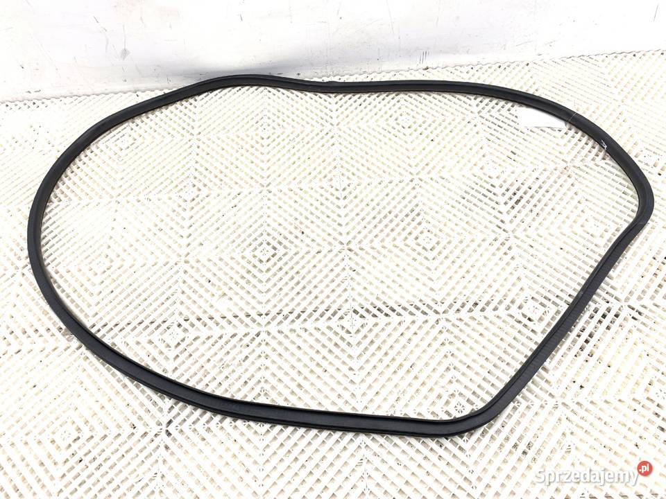 USZCZELKA DRZWI TYŁ PRAWY JEEP GRAND CHEROKEE WK podkarpackie