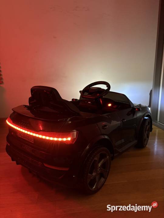 Audi SQ8 auto na akumulator 12V Dla Dziecka opolskie Niemodlin