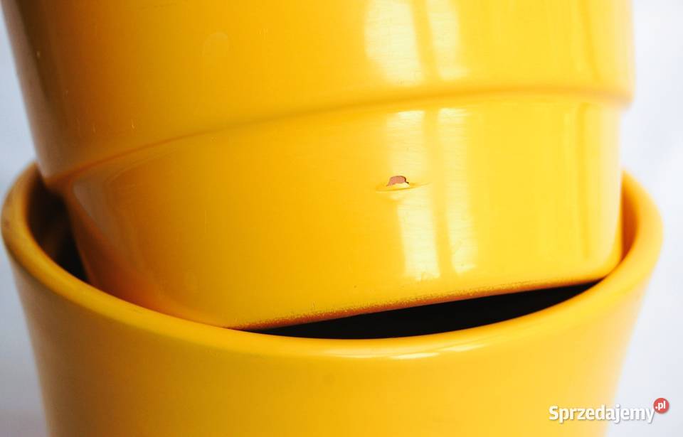 Osłonka ceramiczna żółta h 9 2 Doniczki i osłonki Lublin