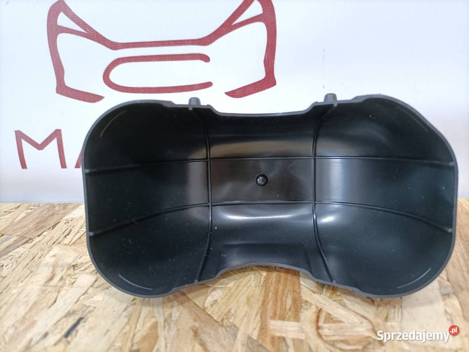 VW GOLF VI 08 OSŁONA PIASTY WAHACZA LEWY TYŁ osobowe Pleszew