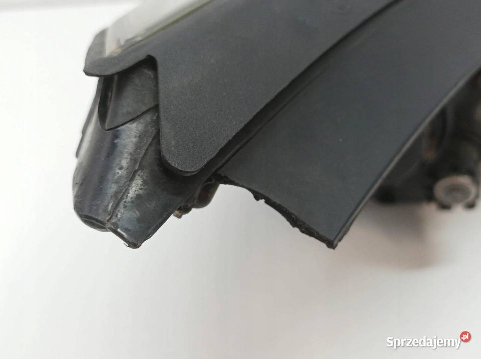 LAMPA PRZÓD LEWA EUROPA USZKODZONA Hyundai ix35
