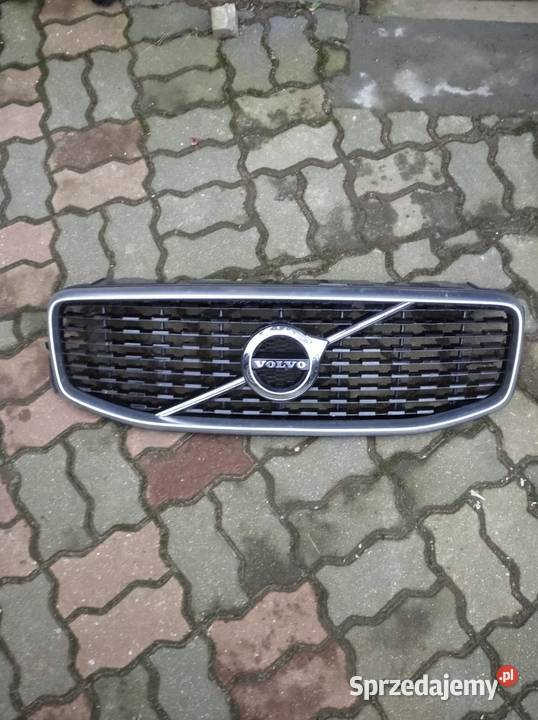 Volvo Xc Ii Grill Atrapa Zderzaka R Chojnice Sprzedajemy Pl