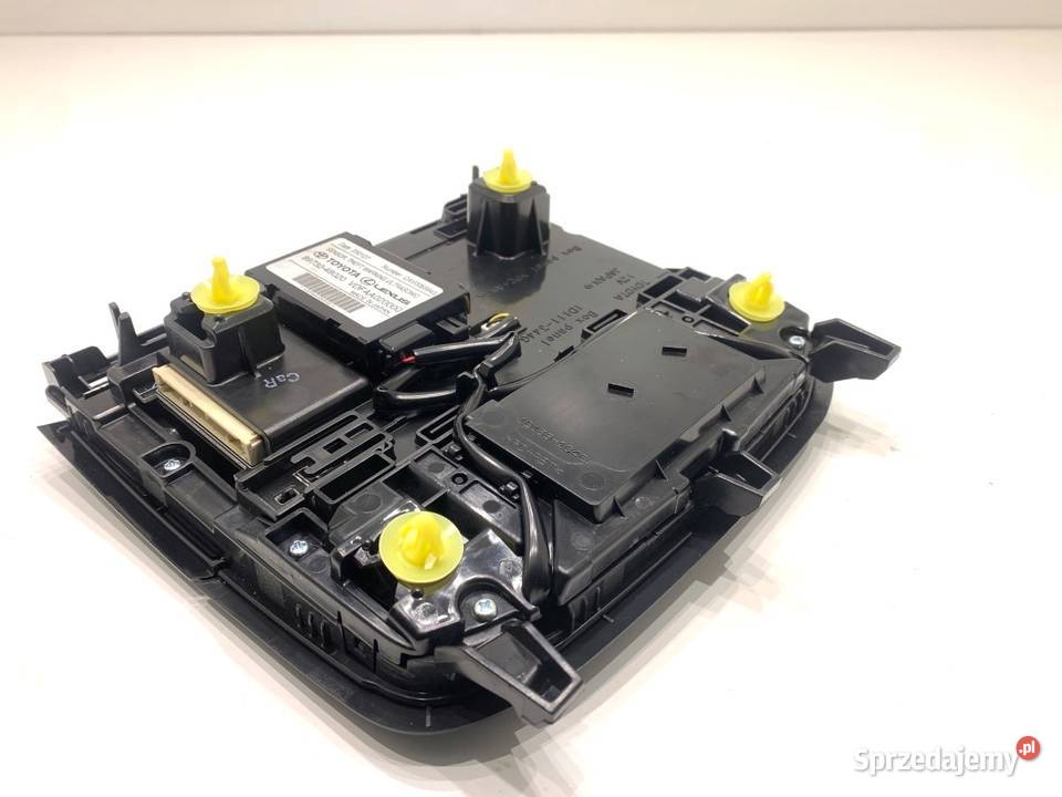 LAMPA SUFITOWA LEXUS LBX 8973248020 Crossover