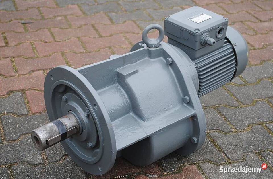Motoreduktor kołnierzowy 15kw 14obrmin Firmy Kargowa