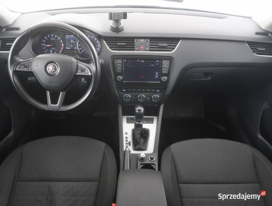 Skoda Octavia 20 TDI reflektory ksenonowe Bielany Wrocławskie