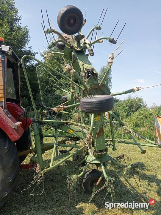 Przewracarke do siana Krone Szamoty