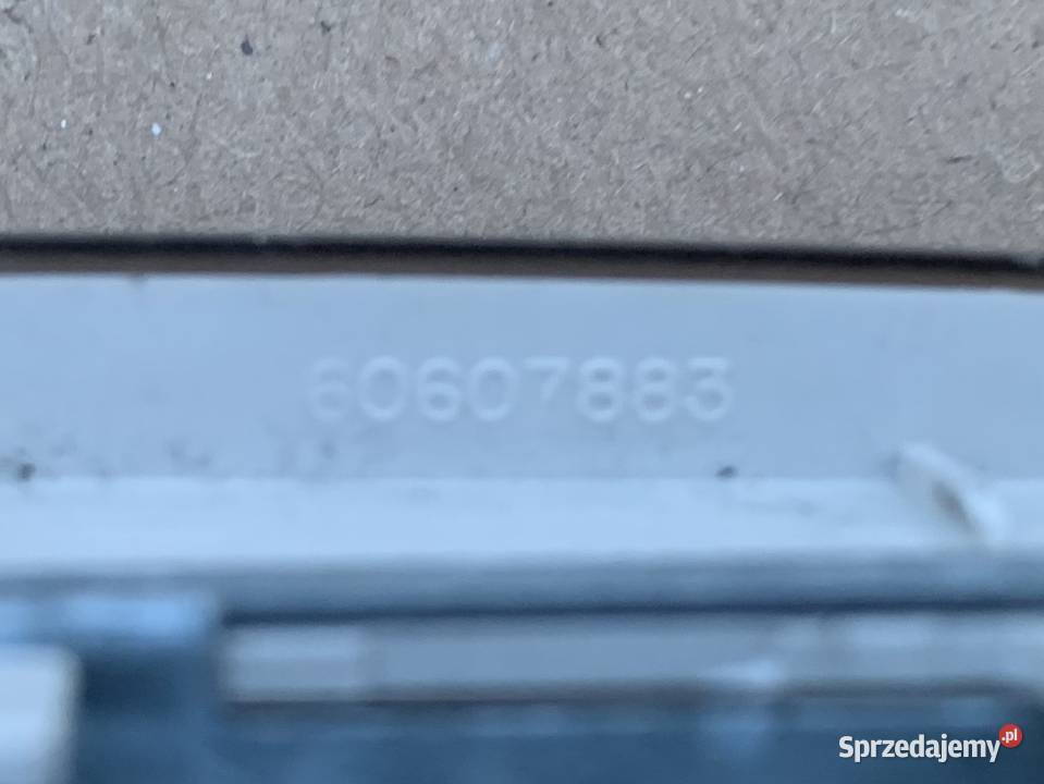 60607883 lampka podsufitki kabiny Fiat 500 Alfa Szczecin