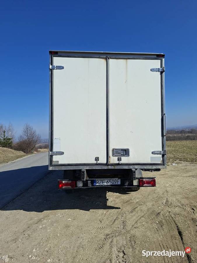 Iveco Daily 35s14 23hpi izoterma 140KM Niechobrz