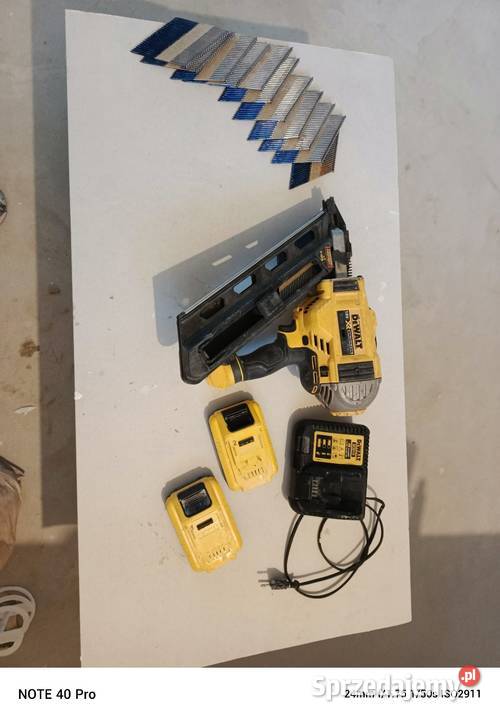 DeWalt DCN692 gwoździarka 18v Grodzisk Mazowiecki