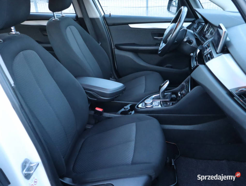 BMW 2 Gran Tourer 218i Gran Tourer światła do jazdy dziennej mazowieckie