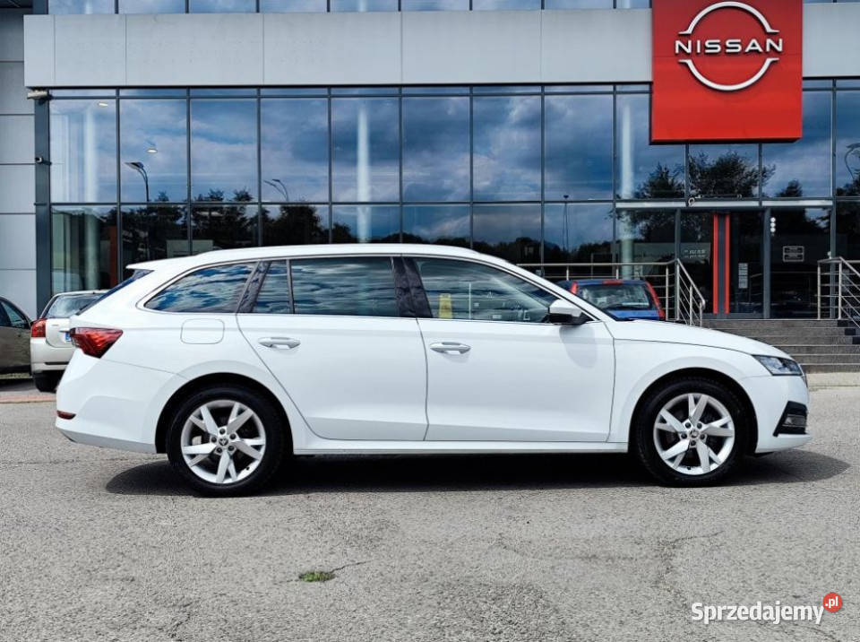 Skoda Octavia 2023r Navi ACC BLIS hak el fotele Kraków