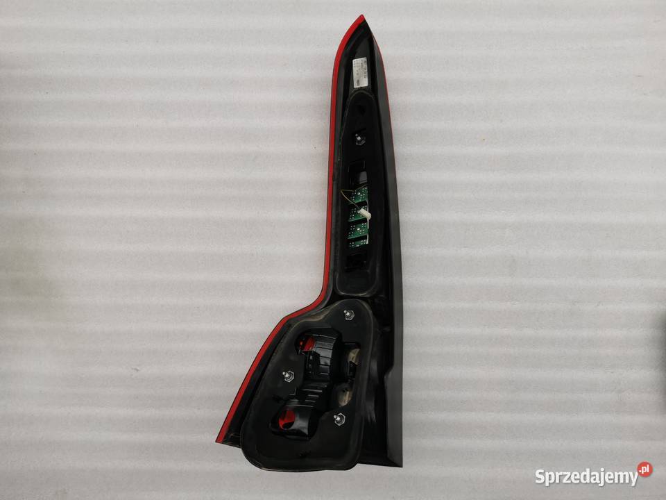 Lampa Prawy Tył Tylna Prawa Volvo V50 Kombi Lift Wyszków
