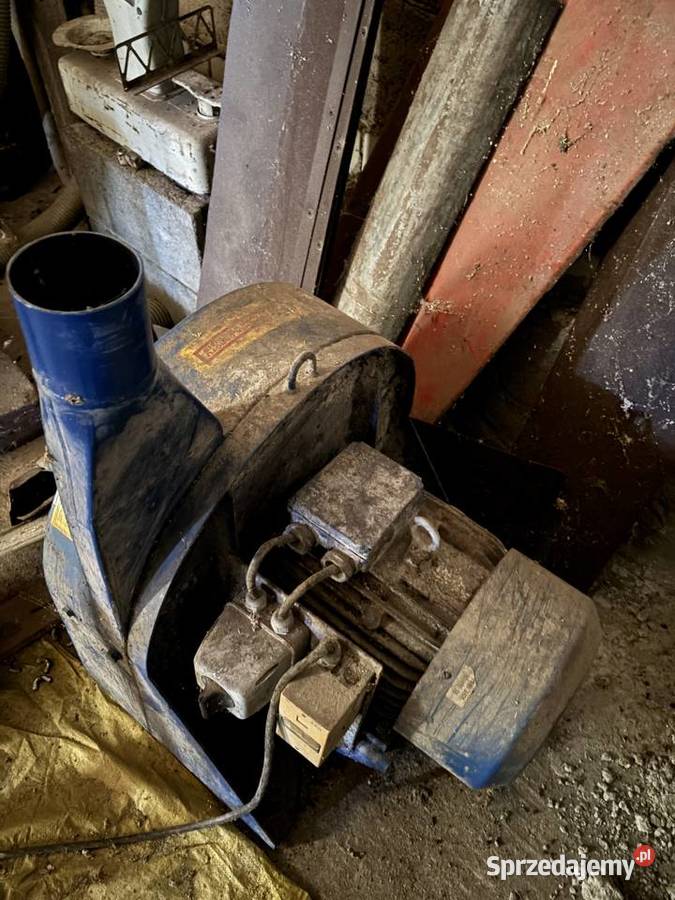 Sprzedam mieszalnik 15t ze srutownikiem Robertów