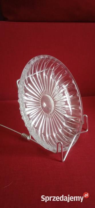 Kryształ z okresu PRLu