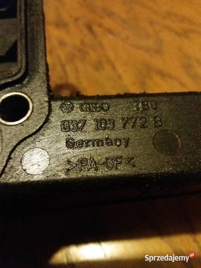ODMA ODPOWIETRZENIE SILNIKA 18 VW AUDI Wola