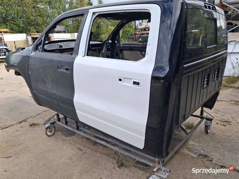Kabina Ram 1500 CrewCab V generacja 2020 r Rok produkcji 2020 pomorskie Sierakowice