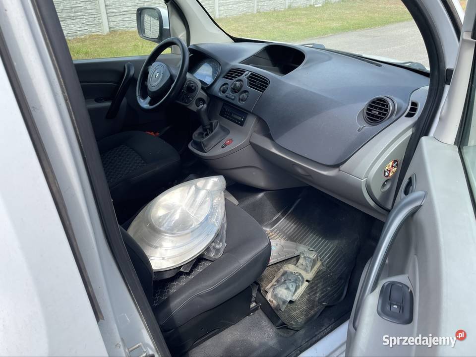 Renault kangoo 15dci kolizji Szczecin sprzedam