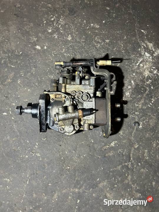 Pompa wtryskowa Ford escort 16 D Kęty sprzedam