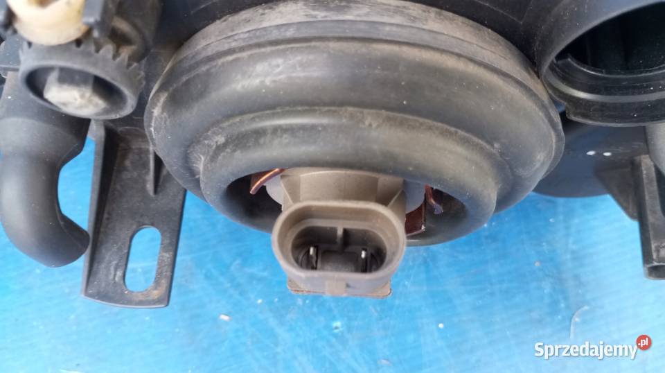 LAMPA REFLEKTOR LEWY PRZÓD EU BMW 5 E39 SOCZEWKA osobowe wielkopolskie Nowy Tomyśl