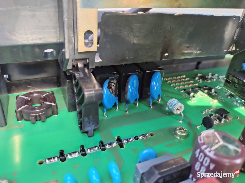 Uszkodzony Falownik Fronius Symo 453M Na Baranów