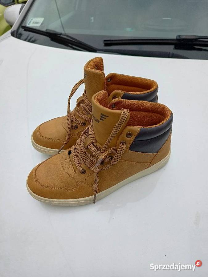 Buty młodzieżowe Feewear Rejowiec Fabryczny