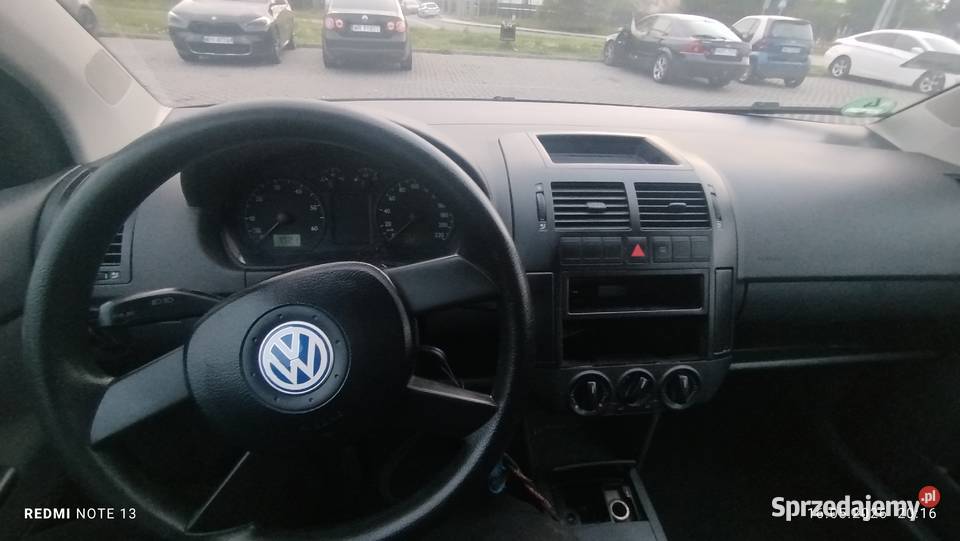 Sprzedam Volkswagen polo produkcji 2003 2200 Radom sprzedam