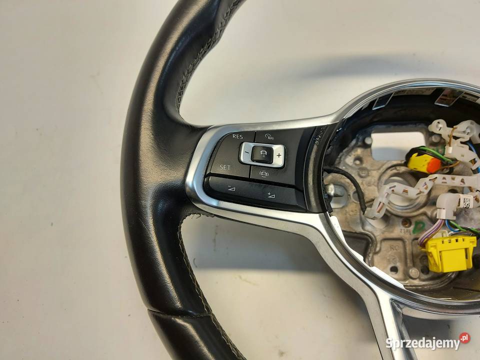VW Arteon 3G8 2018r KIEROWNICA ŁOPATKI RLINE osobowe sprzedam