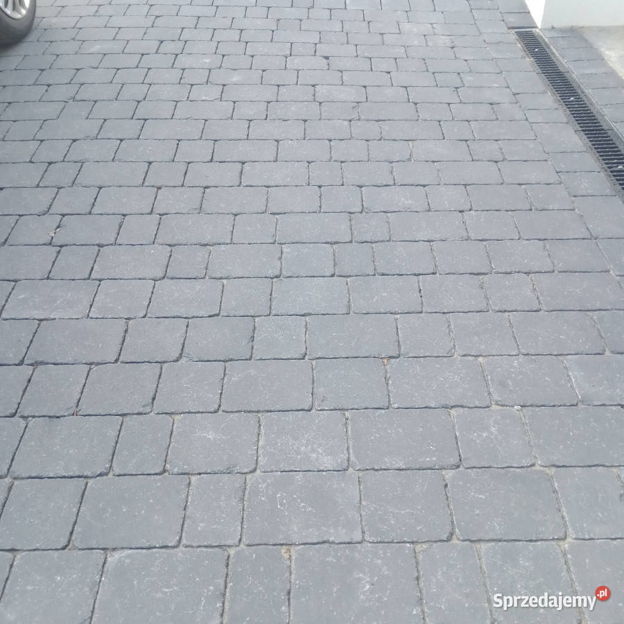 Kostka brukowa Merano Antico bazaltowa z Libet Dom i Ogród