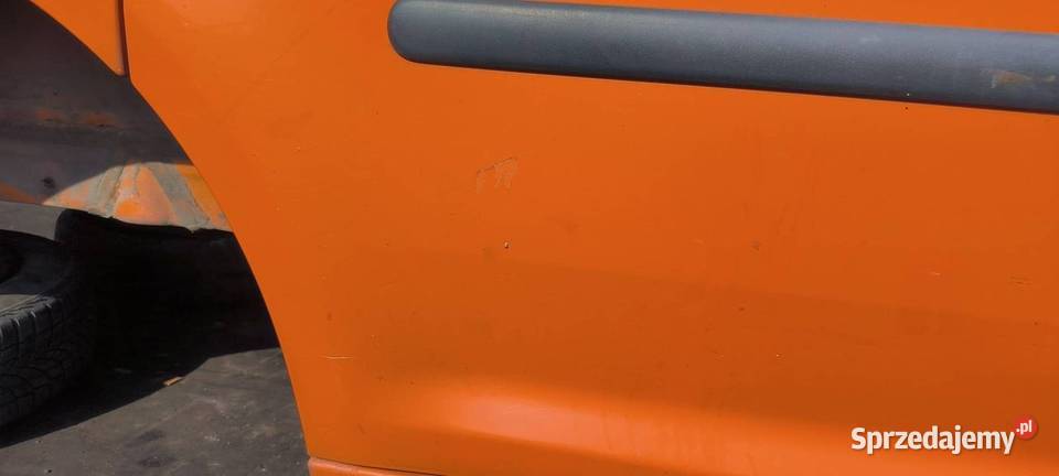DRZWI PRAWE TYŁ VOLKSWAGEN CADDY III PRZESÓWNE Pozostałe Lipno sprzedam