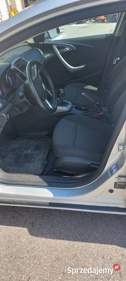 Opel Astra J 2011r 17 cdti 110 polski salon