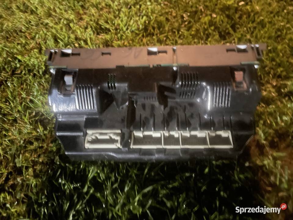 Panel klimatyzacji Audi A6 C6 Lubin