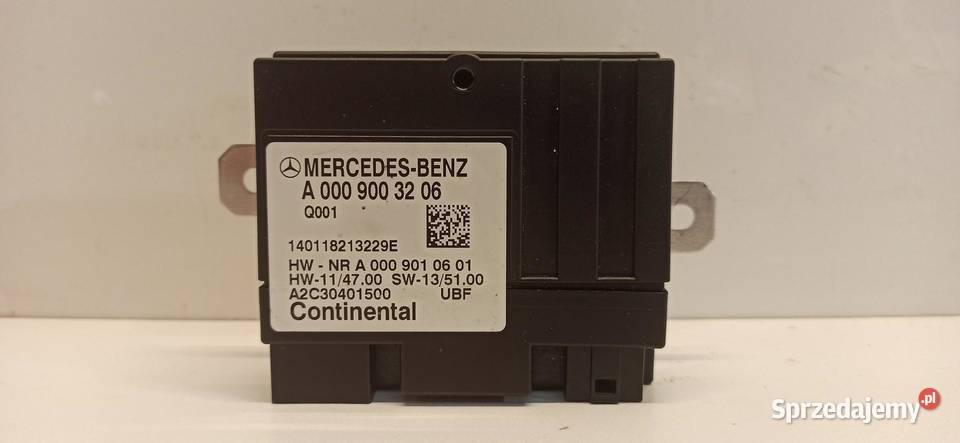 MERCEDES W205 MODUŁ POMPY PALIWA A0009003206 osobowe Części samochodowe
