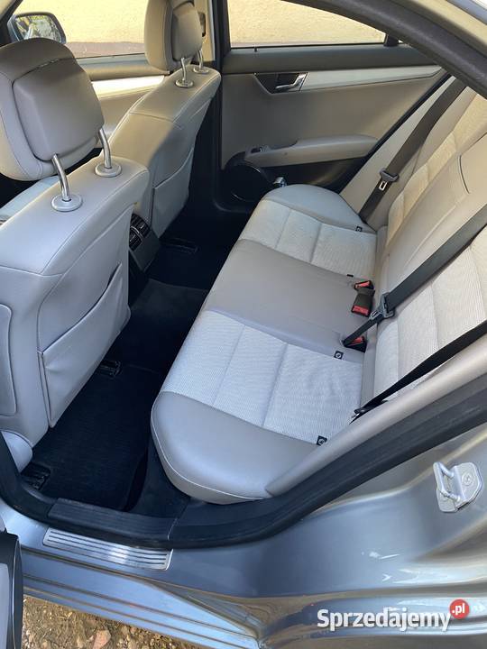 Mercedes W204 22 136 Sedan Avantgarde Rok produkcji 2007 Wińsko