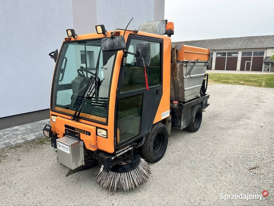 Zamiatarka BUCHER CityCat 2000 z silnikiem Rząśnia sprzedam