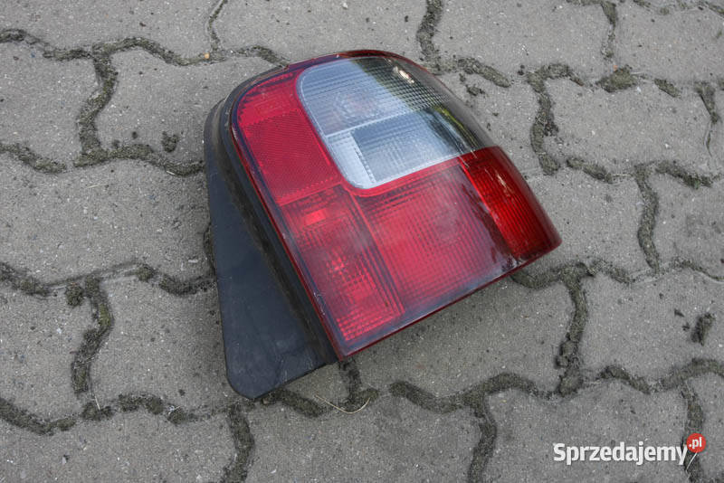 Lampa tylna Rover 45 model 5 drzwi 03 prawa Kielce sprzedam